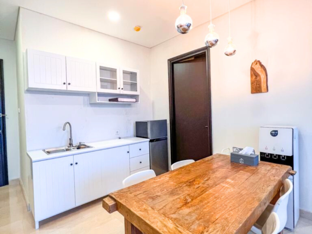 Sudirman Suites Lantai Tengah