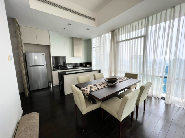 Verde Tower East Lantai 33
