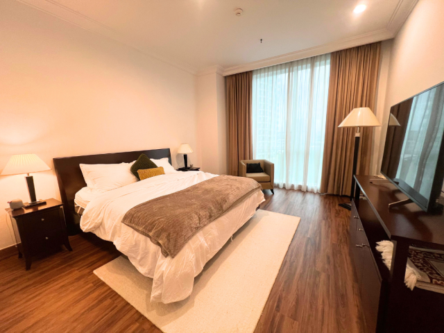 Pakubuwono View Tower Redwood Lantai Rendah