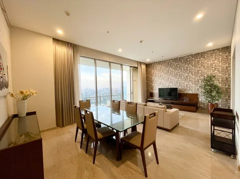 Pakubuwono Spring Tower Applewood Lantai Atas