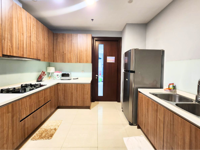 Pakubuwono View Tower Redwood Lantai Tengah