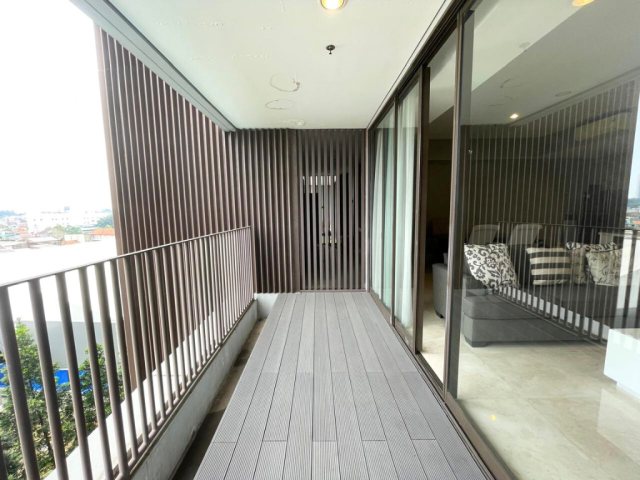 1 Park Avenue Tower King Lantai Bawah