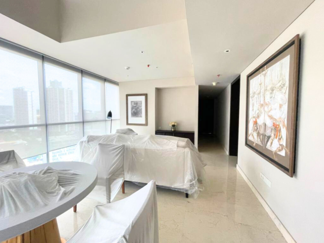 Ciputra World 2 Tower The Residence Lantai Tengah