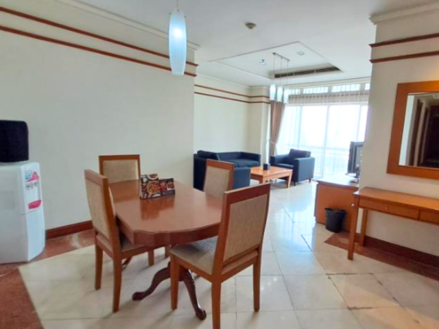 Somerset Grand Citra Lantai Tengah
