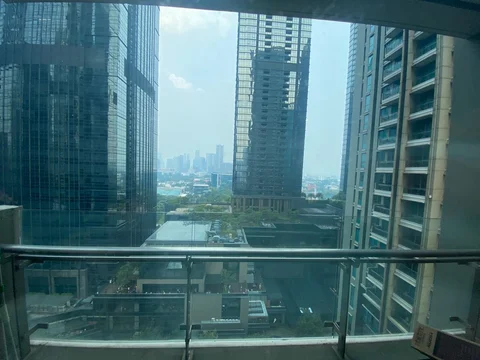 Residence 8 Senopati Tower 3 Lantai Tengah