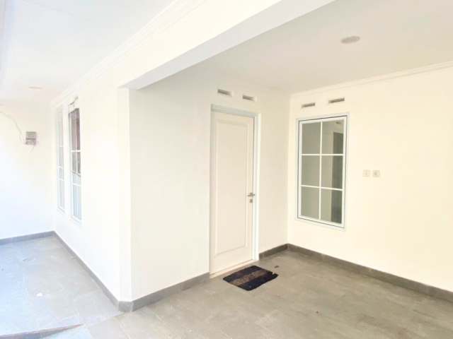 Rumah Dijual Tanjung Duren 3 Kamar