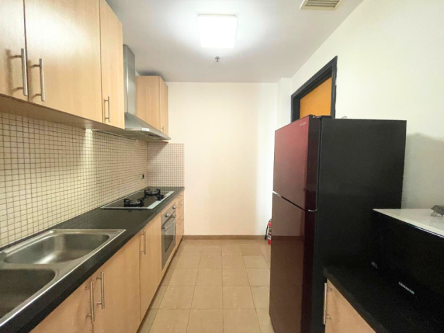 Setiabudi Residence Tower B Lantai Tengah
