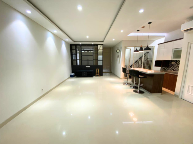 Rumah Disewakan Pinang Residence 4 Kamar