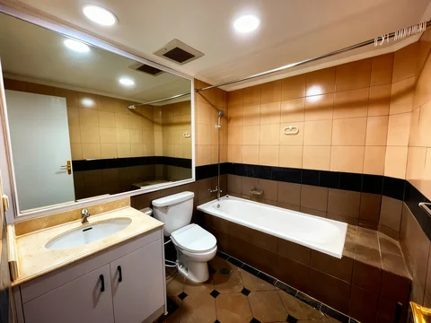 Bukit Golf Pondok Indah Tower A Lantai Bawah