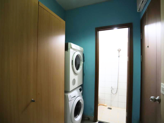 Sahid Sudirman Residence Lantai Tengah