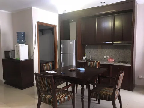 Sahid Sudirman Residence Lantai Tengah