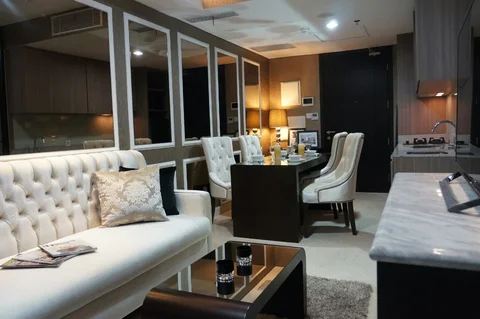 Ciputra World 2 Tower Orchard Lantai Tinggi