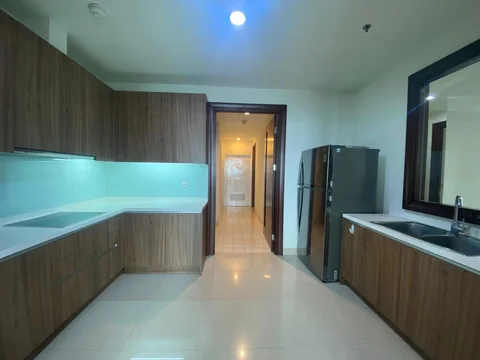 Pakubuwono View Tower Lacewood Lantai Tinggi
