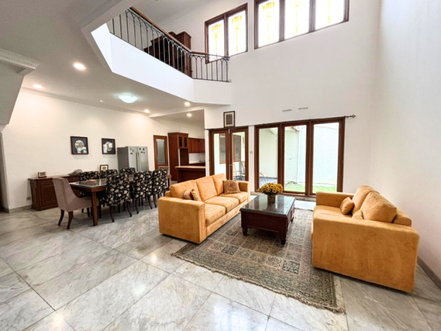 Rumah Disewakan Pejaten 5 Kamar