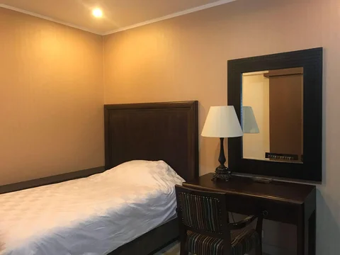 Sahid Sudirman Residence Lantai Tengah