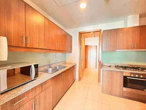 Pakubuwono Residence Tower Ironwood Lantai Tengah