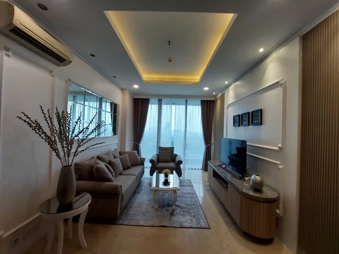 Residence 8 Senopati Tower 2 Lantai Tengah