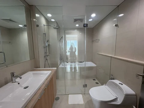 Setiabudi Sky Garden Tower Garden Lantai Sedang