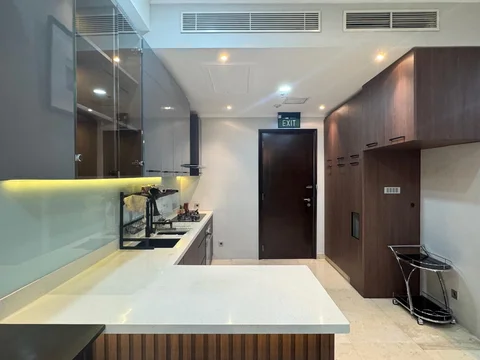 Senayan Residence Tower 2 Lantai Tengah