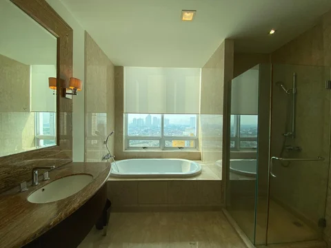 Pakubuwono View Tower Redwood Lantai Sedang