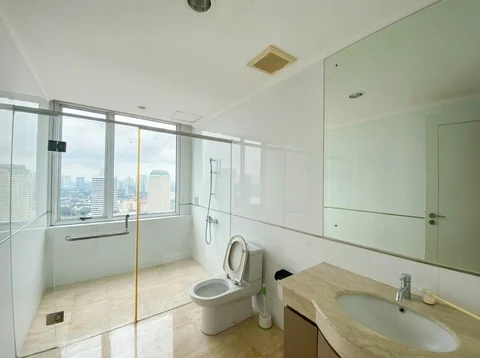 FX Residence Lantai Atas