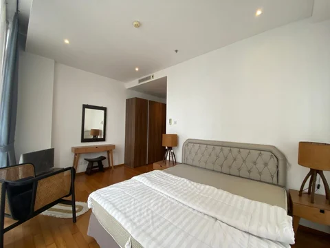Senopati Suites Tower 2 Lantai Tengah
