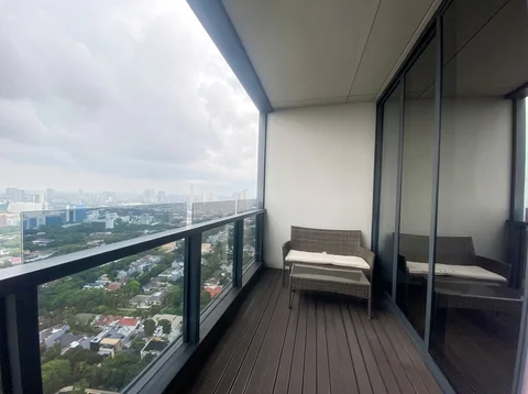District 8 SCBD Tower Eternity High Floor
