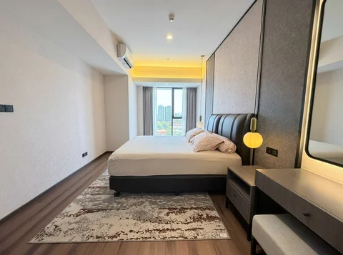 Apartemen The Branz Mega Kuningan Tower Kita Lantai Tinggi