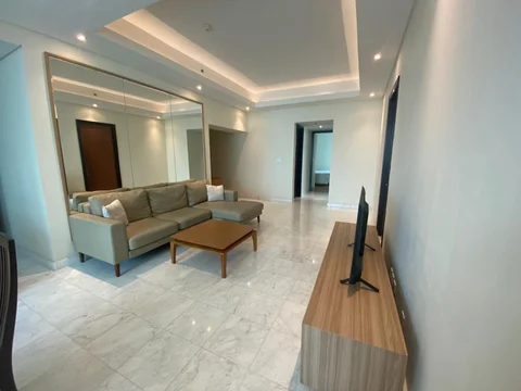 The Peak Sudirman Tower Regis Lantai Atas