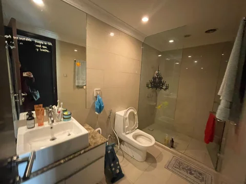 Gandaria Heights Tower B Lantai Atas