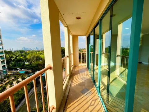 Bukit Golf Pondok Indah Tower A Lantai Rendah