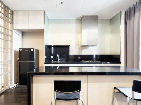 Verde Tower East Lantai Tinggi