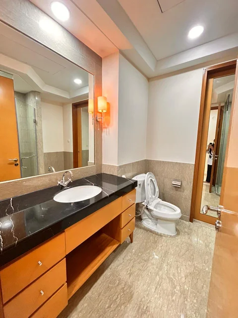 Pakubuwono Residence Tower Ironwood Lantai Tengah