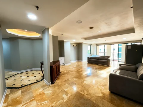 Bukit Golf Pondok Indah Tower A Lantai Rendah