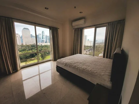 Kemang Village Tower Tiffany Lantai Atas