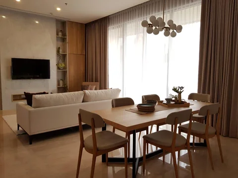 Pakubuwono Spring Tower Applewood Lantai Atas