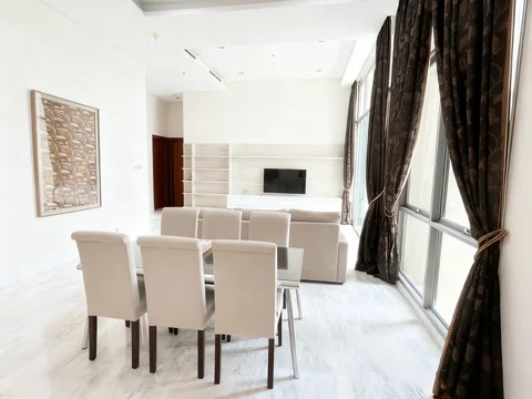 Senayan City Residence Lantai Tinggi