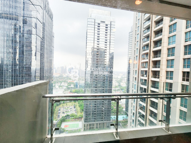 Residence 8 Senopati Tower 3 51th Floor
