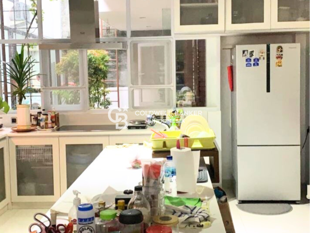 Rumah Dijual Tulodong Kebayoran Baru 5 Kamar