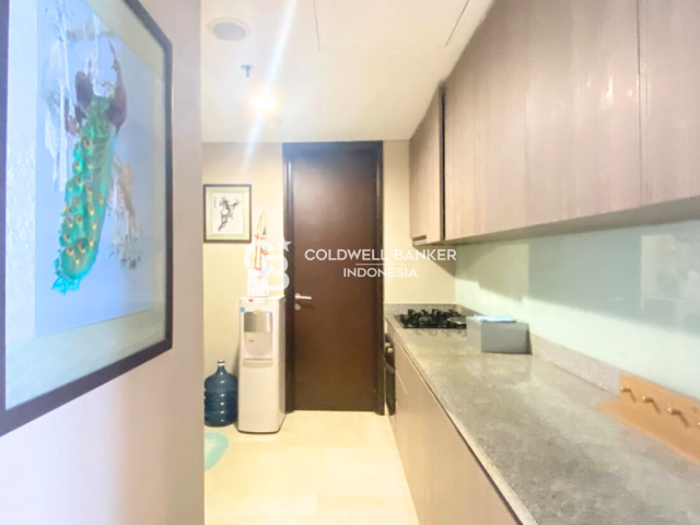 Ciputra World 2 Tower The Residence Lantai 9