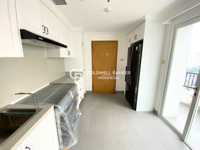 Park Royale Tower 3 Lantai 24